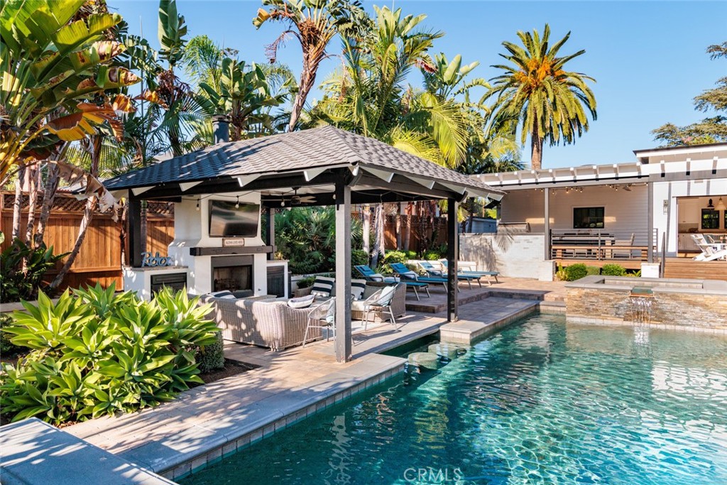 14041 Windsor Place, North Tustin, CA 92705