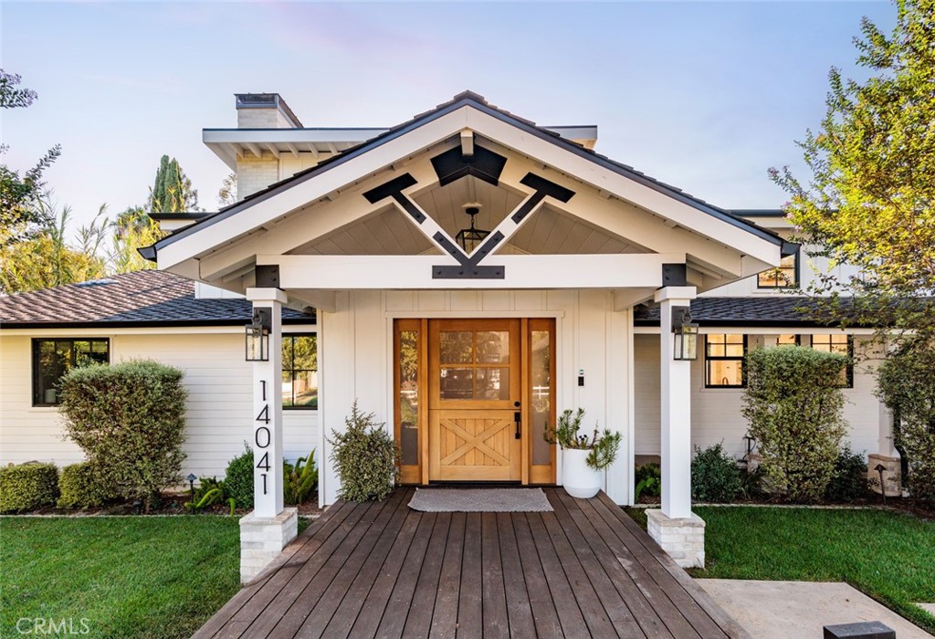 14041 Windsor Place, North Tustin, CA 92705
