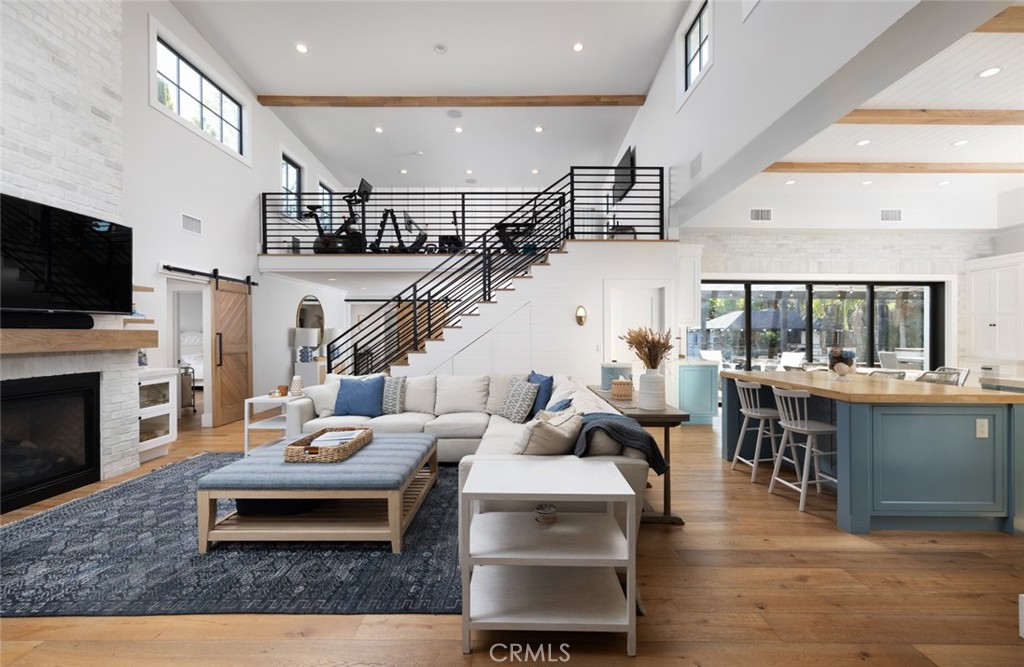 14041 Windsor Place, North Tustin, CA 92705