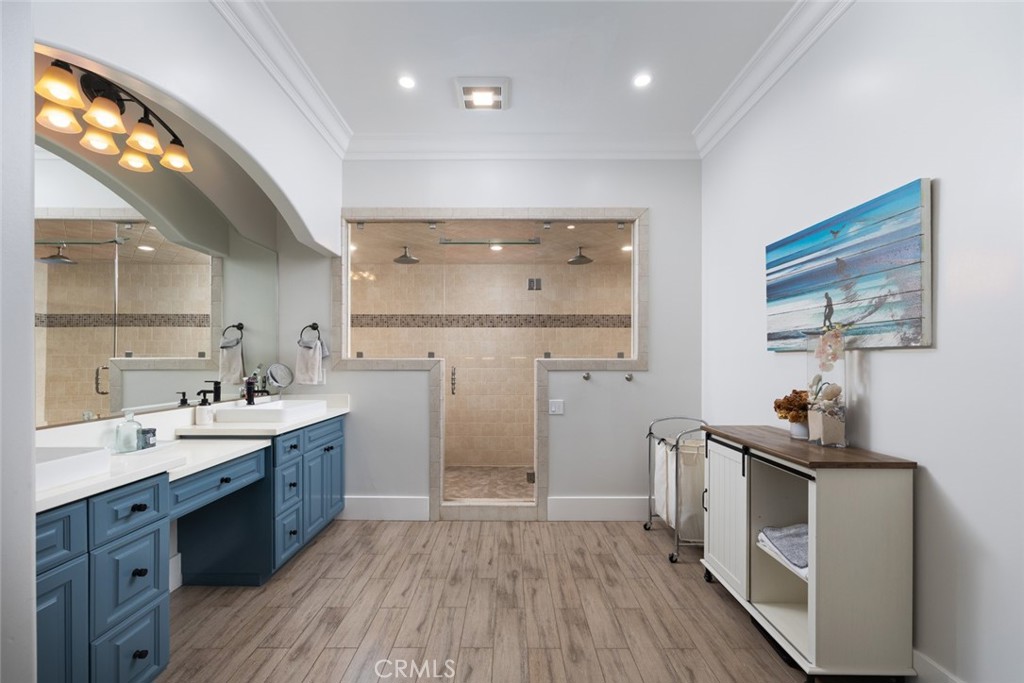 14041 Windsor Place, North Tustin, CA 92705