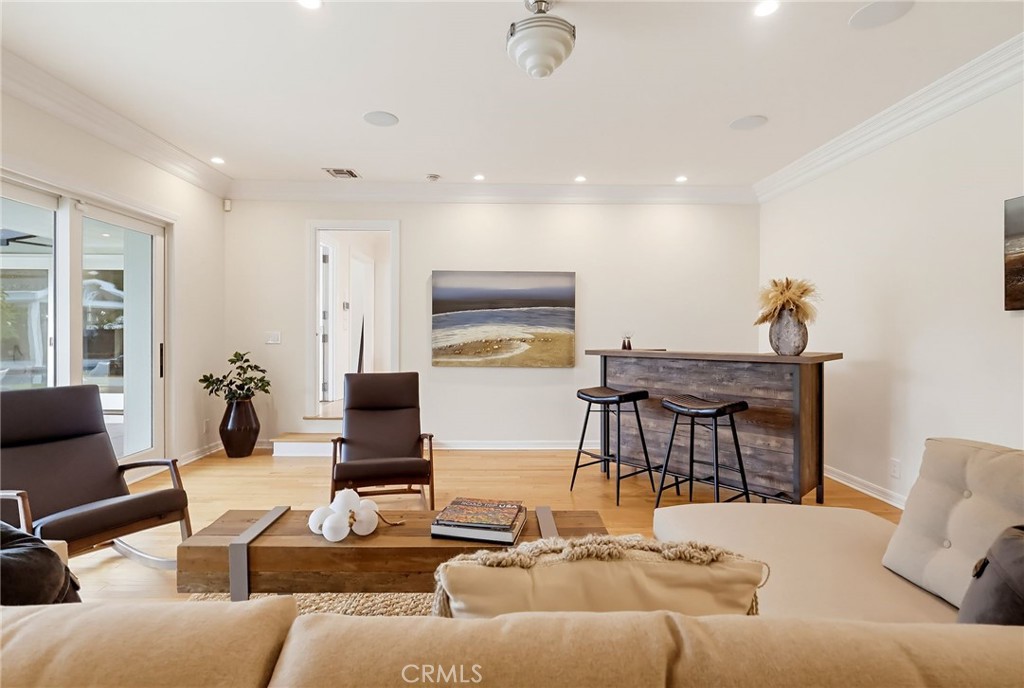 4455 California Avenue, Long Beach, CA 90807
