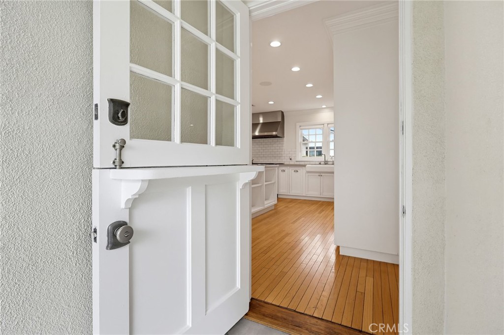 4455 California Avenue, Long Beach, CA 90807