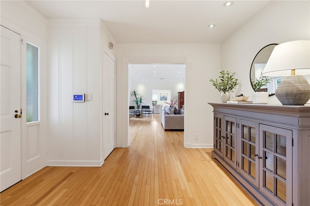 4455 California Avenue, Long Beach, CA 90807