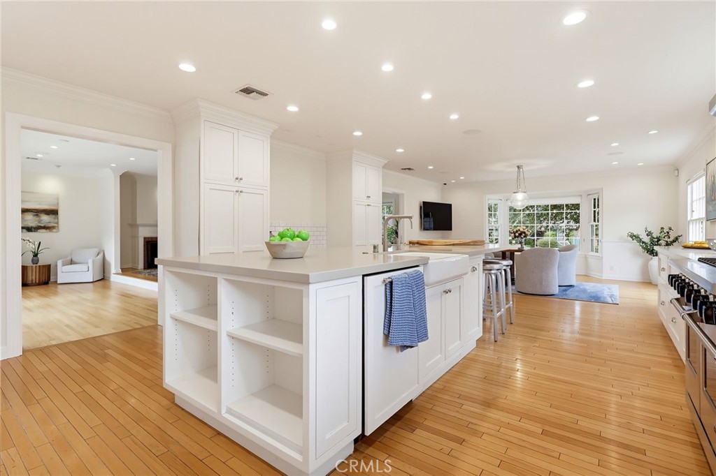 4455 California Avenue, Long Beach, CA 90807