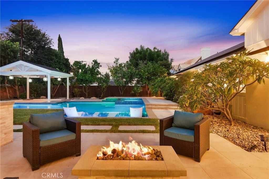 4455 California Avenue, Long Beach, CA 90807
