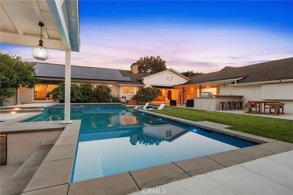 4455 California Avenue, Long Beach, CA 90807