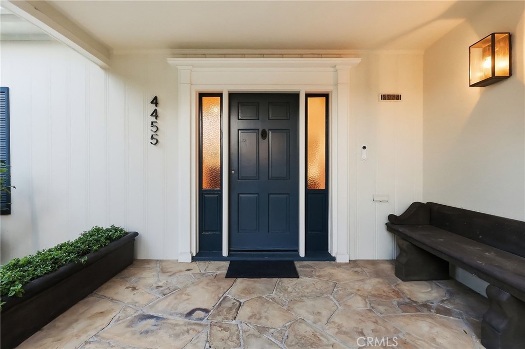 4455 California Avenue, Long Beach, CA 90807