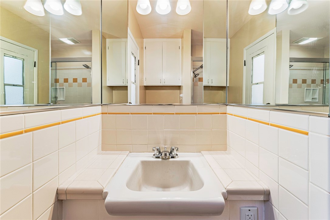 2245 Mcnab, Long Beach, CA 90815