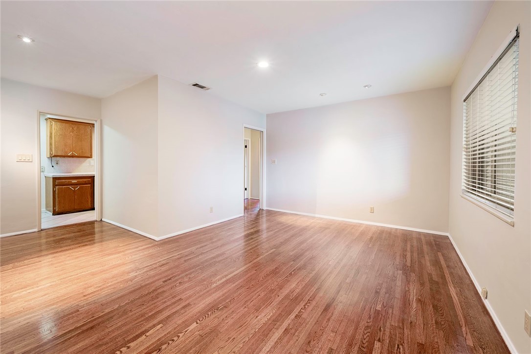 2245 Mcnab, Long Beach, CA 90815