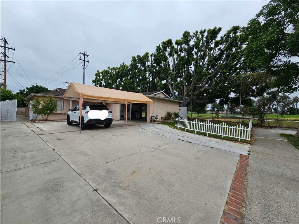 502 N Hampton St, Anaheim, CA 92801 502 N Hampton St, Anaheim, CA 92801