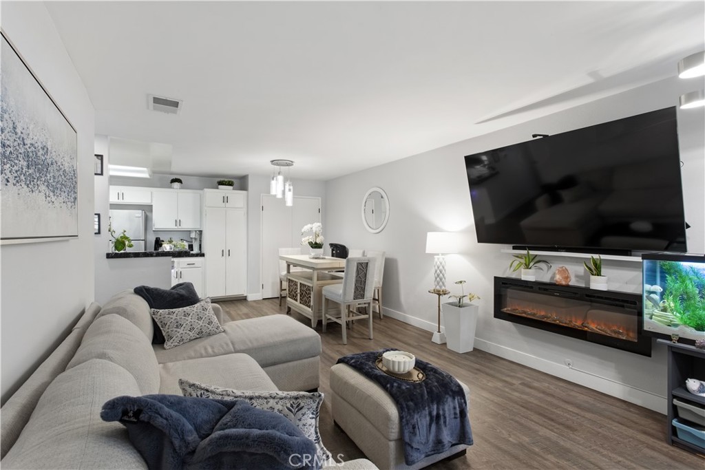 12655 Glendale Circle, #E, Stanton, CA 90680