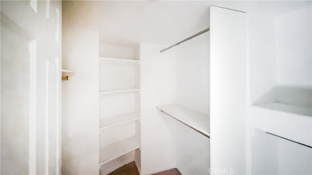 10623 Moorpark, North Hollywood, CA 91602