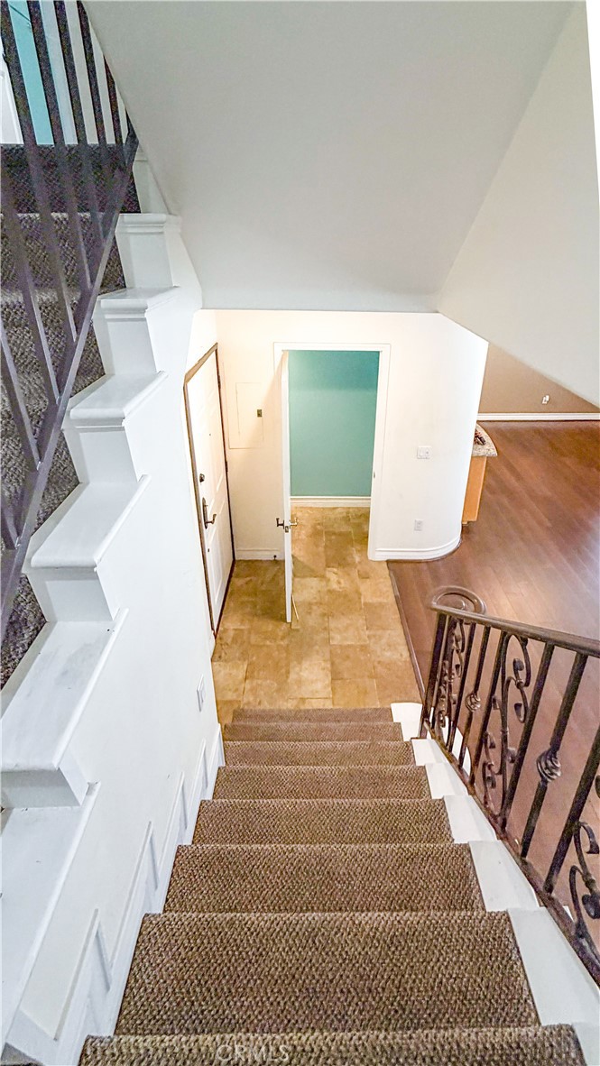10623 Moorpark, North Hollywood, CA 91602