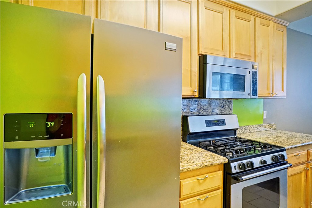 10623 Moorpark, North Hollywood, CA 91602
