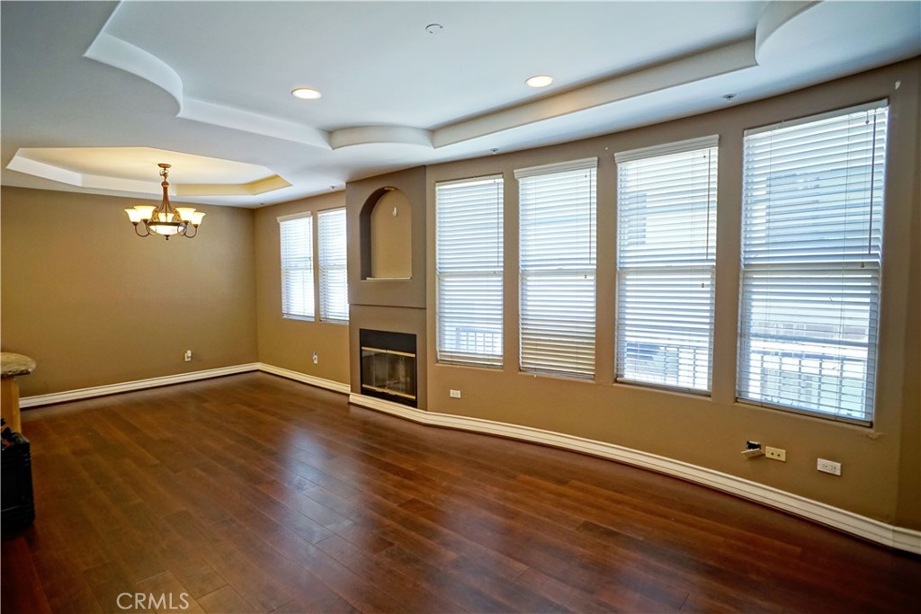 10623 Moorpark, North Hollywood, CA 91602 10623 Moorpark, North Hollywood, CA 91602