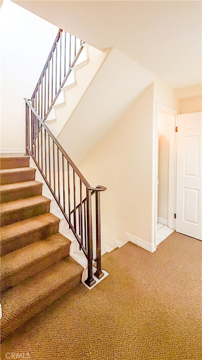 10623 Moorpark, North Hollywood, CA 91602