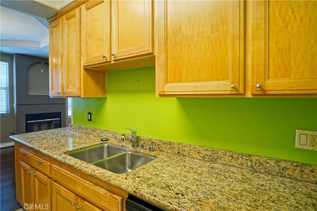 10623 Moorpark, North Hollywood, CA 91602