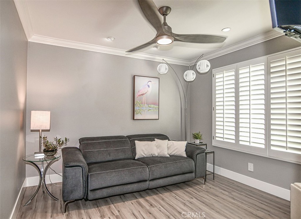 16125 Saint Croix Circle, Huntington Beach, CA 92649