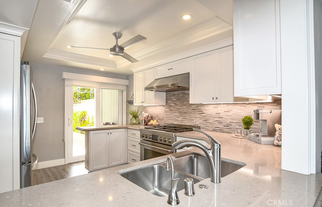 16125 Saint Croix Circle, Huntington Beach, CA 92649