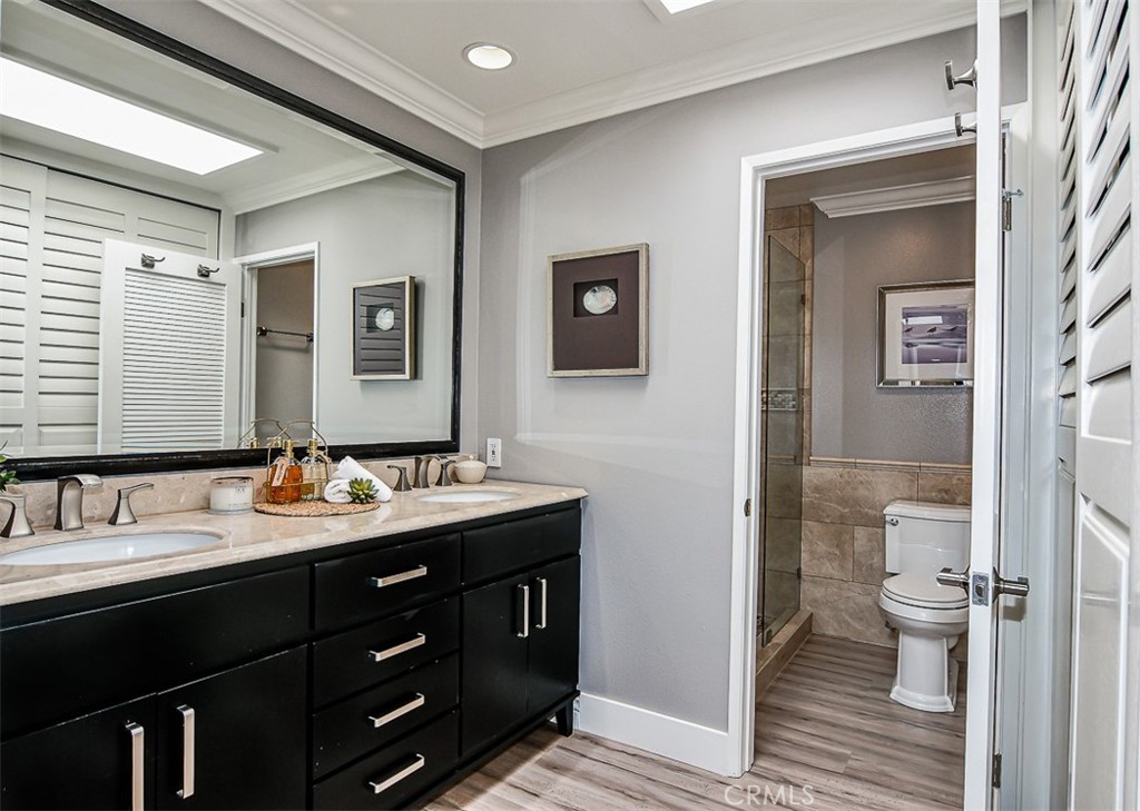 16125 Saint Croix Circle, Huntington Beach, CA 92649