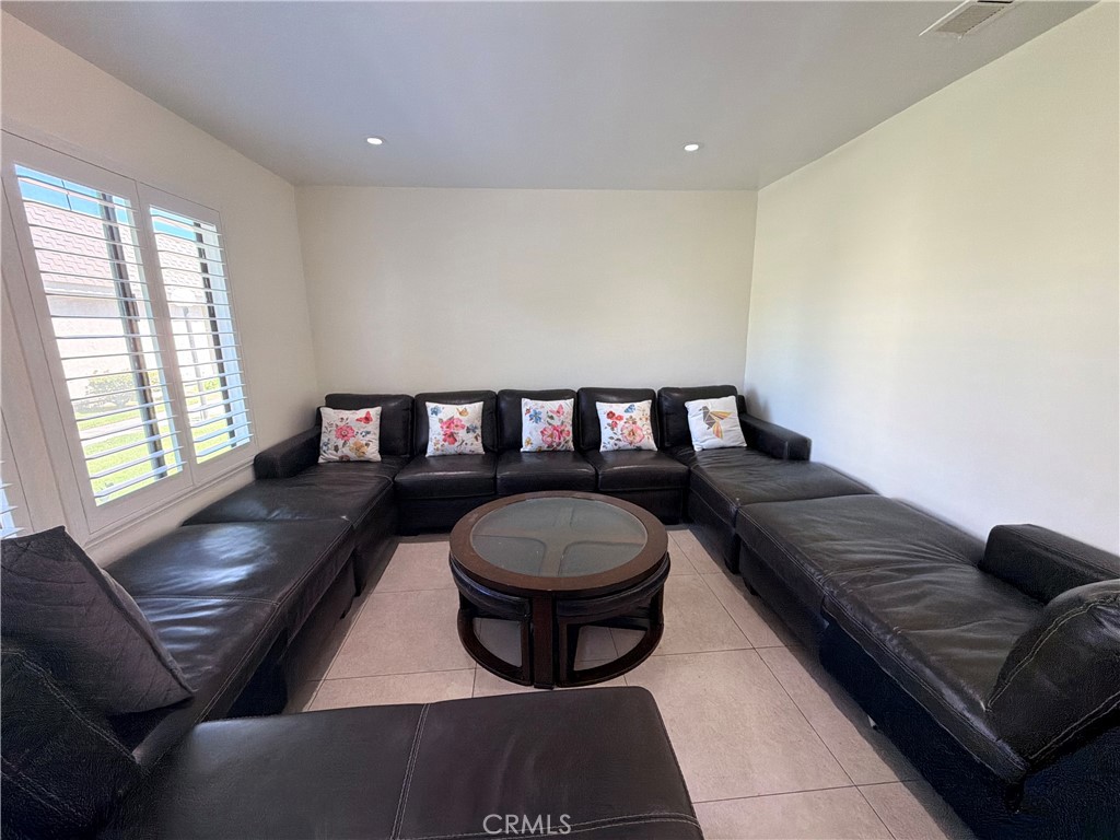 834 S Cornwall, Anaheim, CA 92804