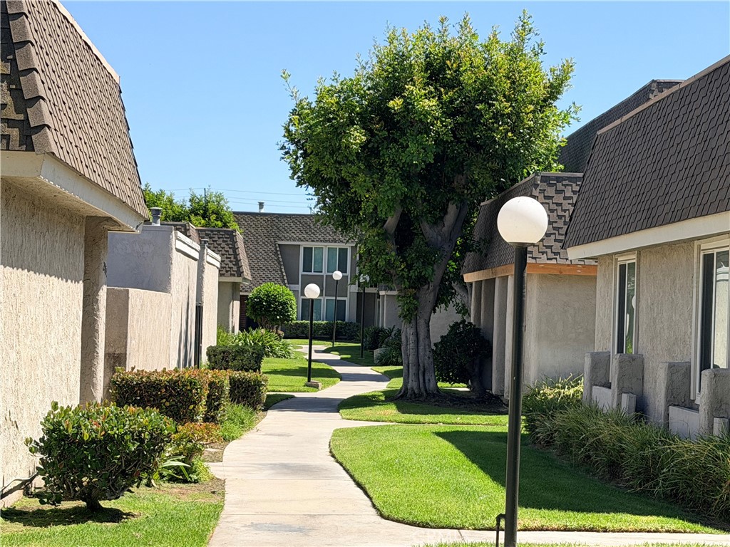 834 S Cornwall, Anaheim, CA 92804