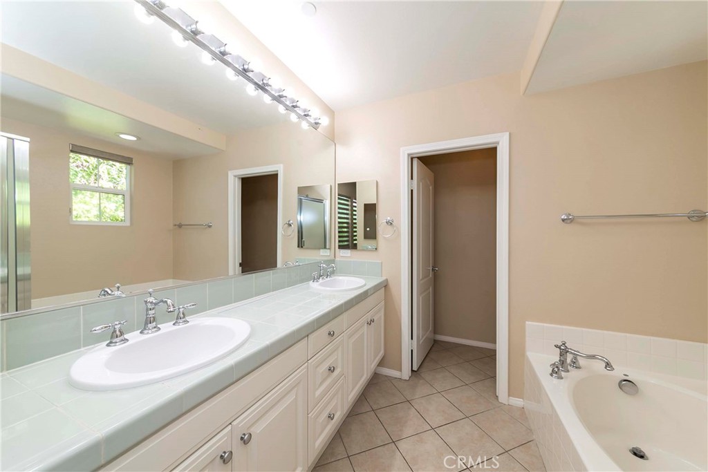 2169 Silva, Fullerton, CA 92833