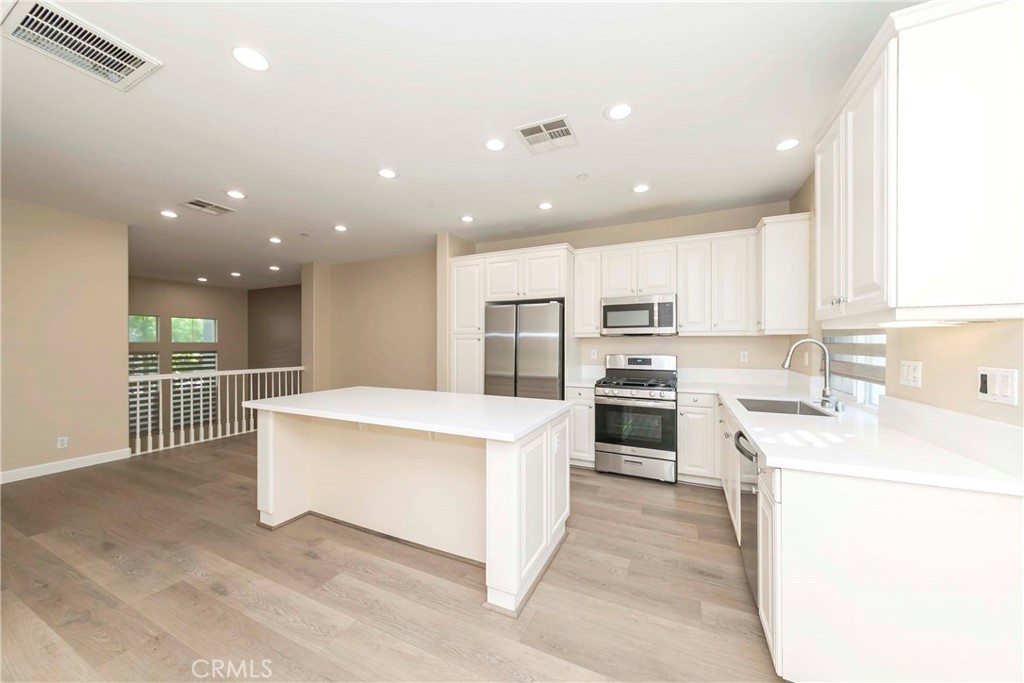 2169 Silva, Fullerton, CA 92833
