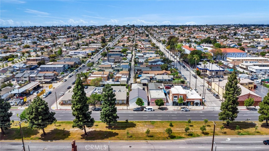 9611 S Vermont Ave, Los Angeles, CA 90044