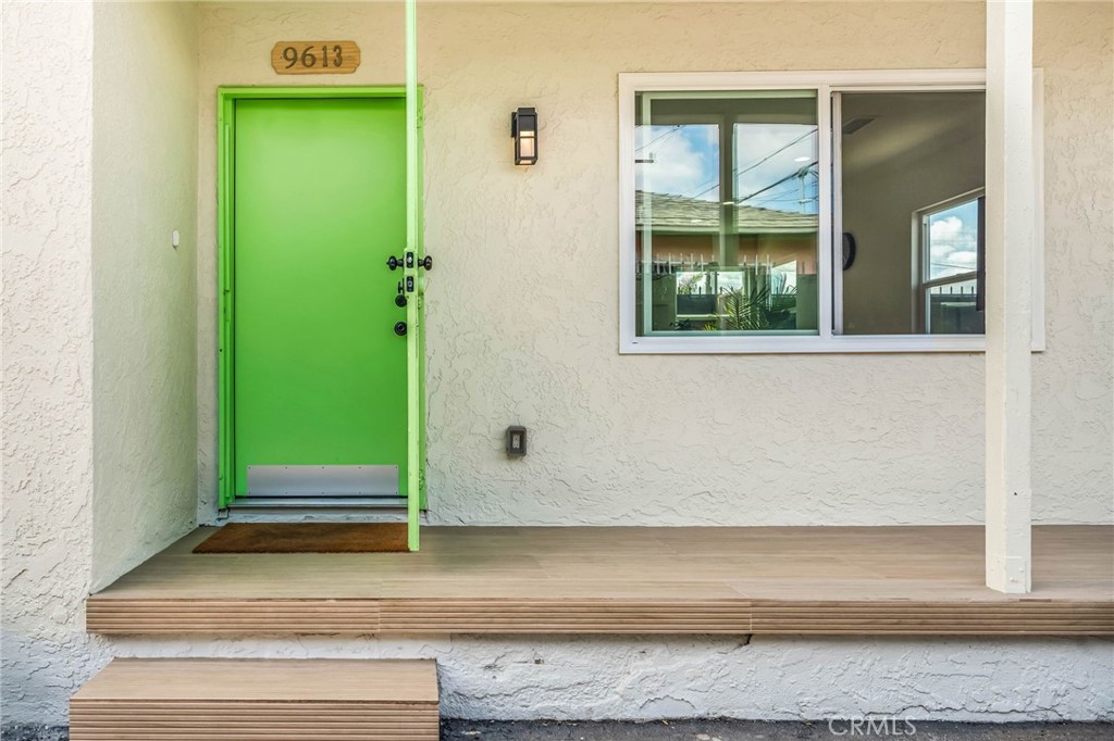 9611 S Vermont Ave, Los Angeles, CA 90044