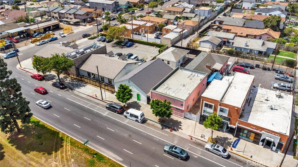 9611 S Vermont Ave, Los Angeles, CA 90044