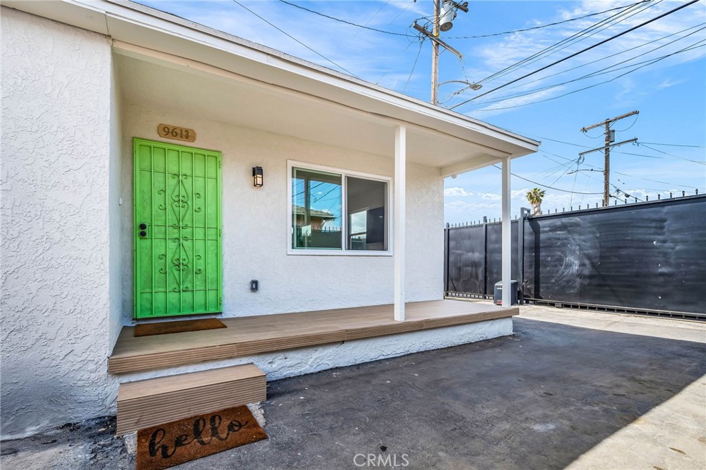 9611 S Vermont Ave, Los Angeles, CA 90044