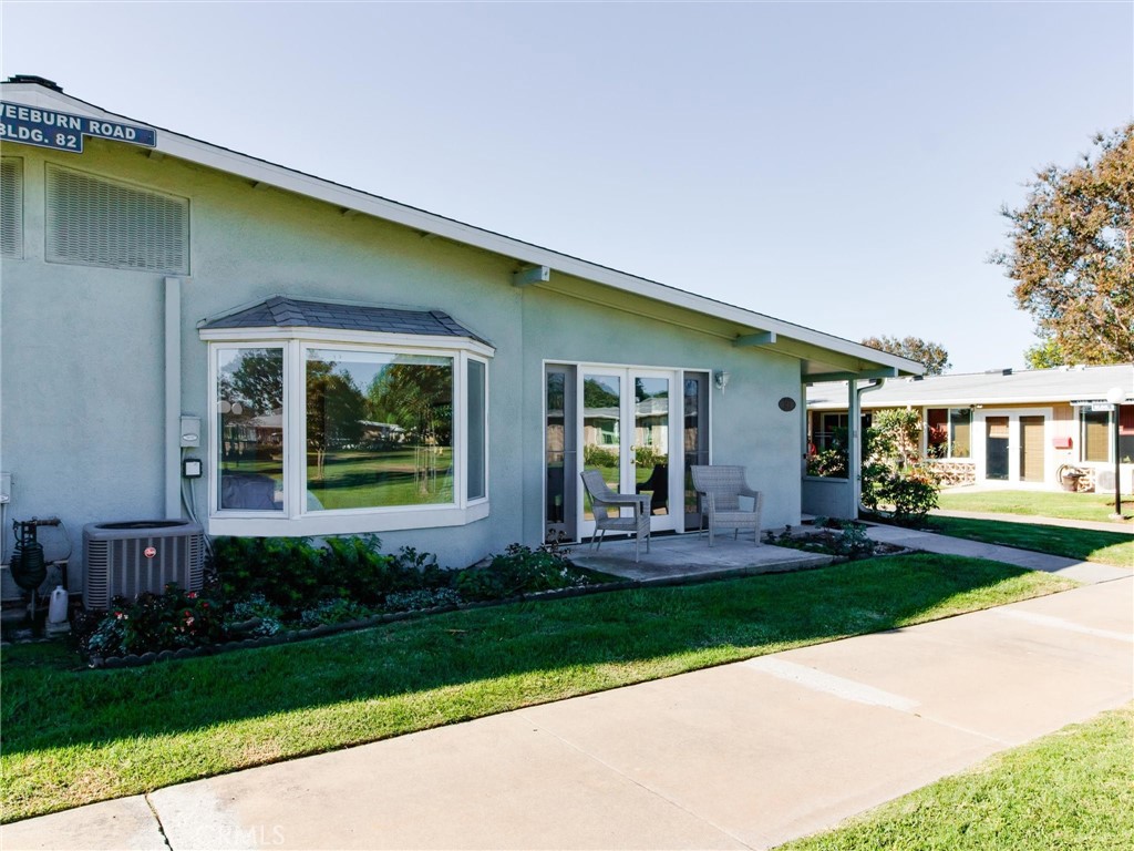 1400 Weeburn Road, #82-F, Seal Beach, CA 90740