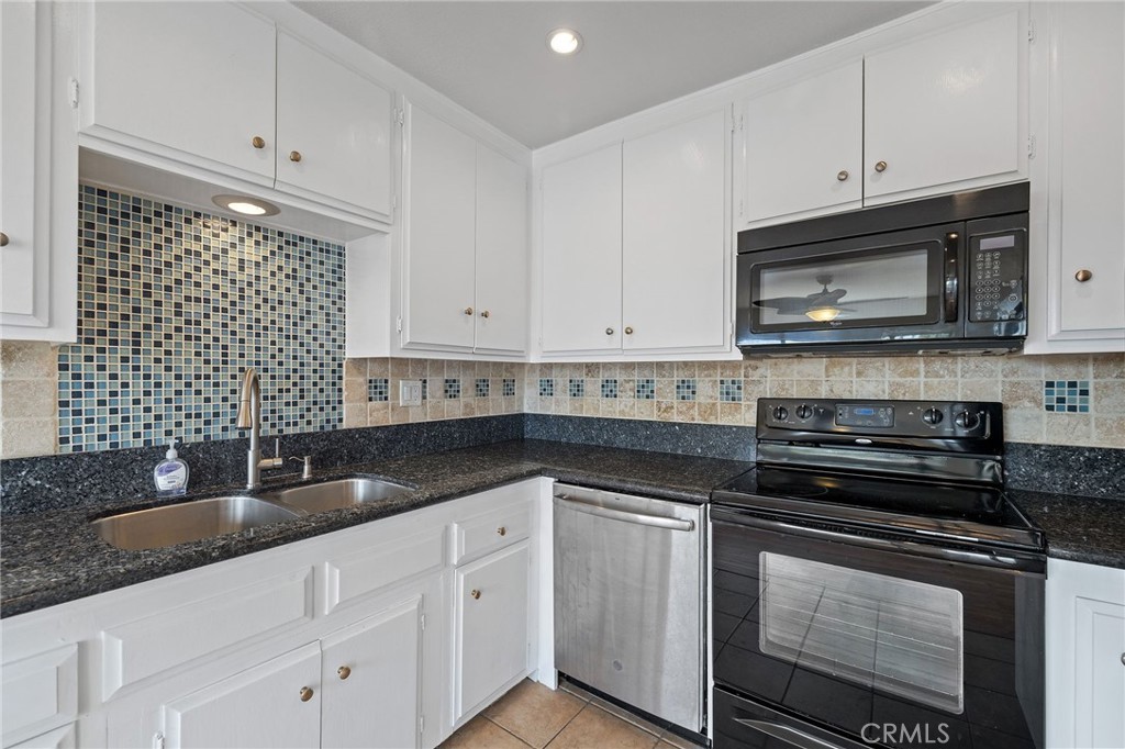 1187 E 3rd, #202, Long Beach, CA 90802