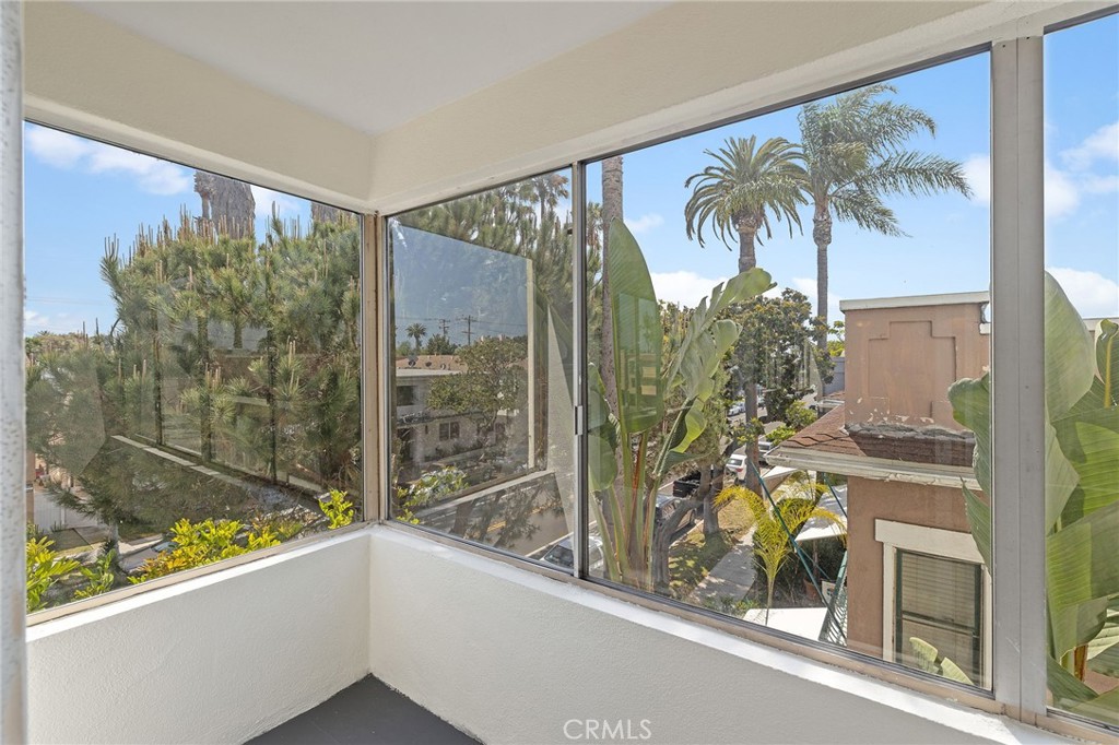 1187 E 3rd, #202, Long Beach, CA 90802 1187 E 3rd, #202, Long Beach, CA 90802