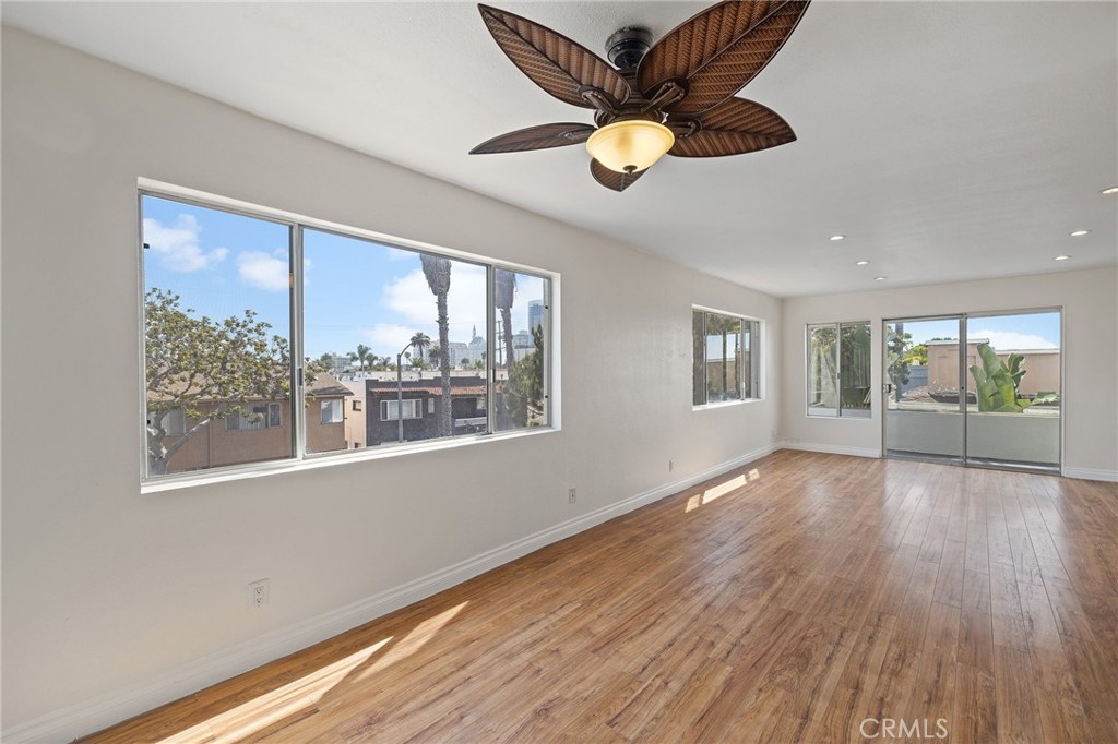 1187 E 3rd, #202, Long Beach, CA 90802