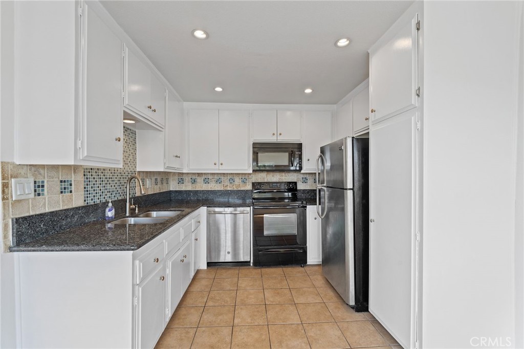 1187 E 3rd, #202, Long Beach, CA 90802