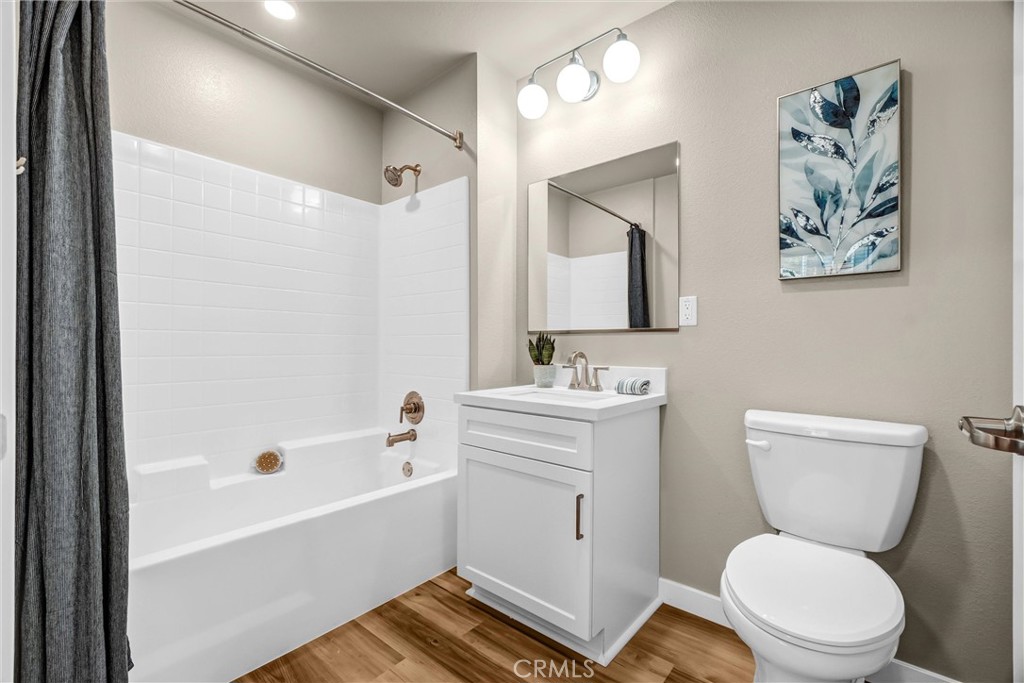 model home- downstairs full bathroom model home- downstairs full bathroom