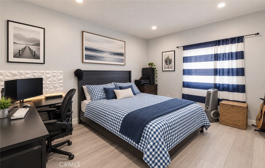 1738 VARNA S, Anaheim, CA 92804