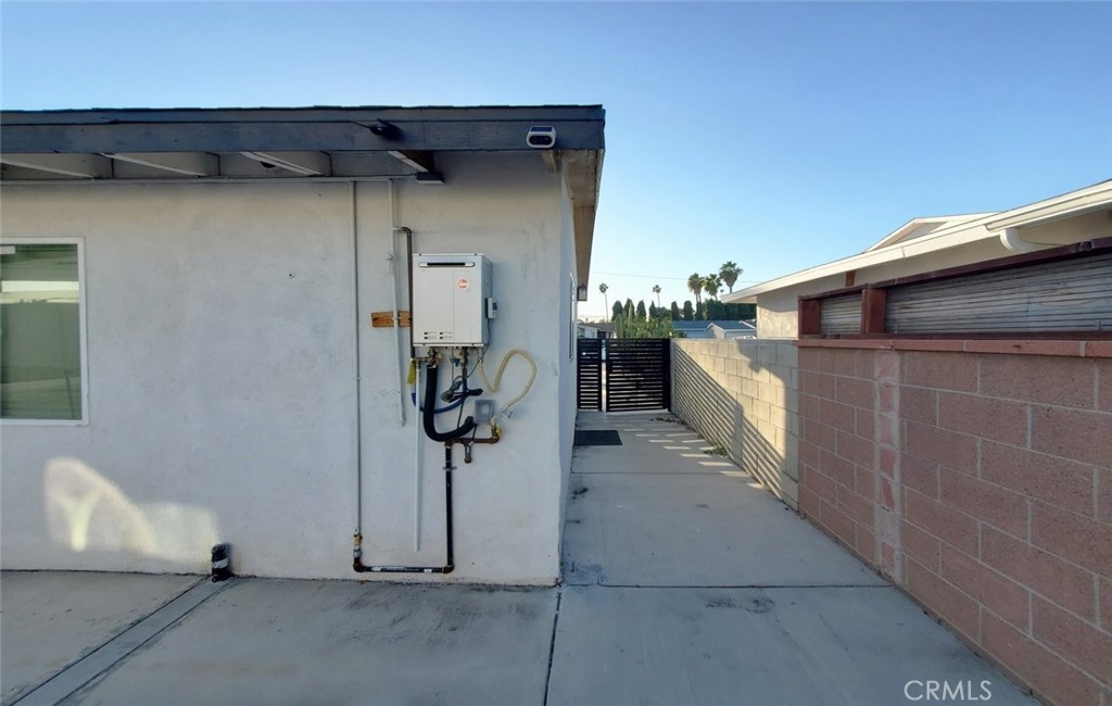 1738 VARNA S, Anaheim, CA 92804