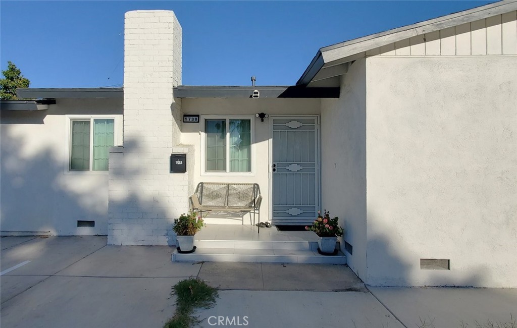 1738 VARNA S, Anaheim, CA 92804