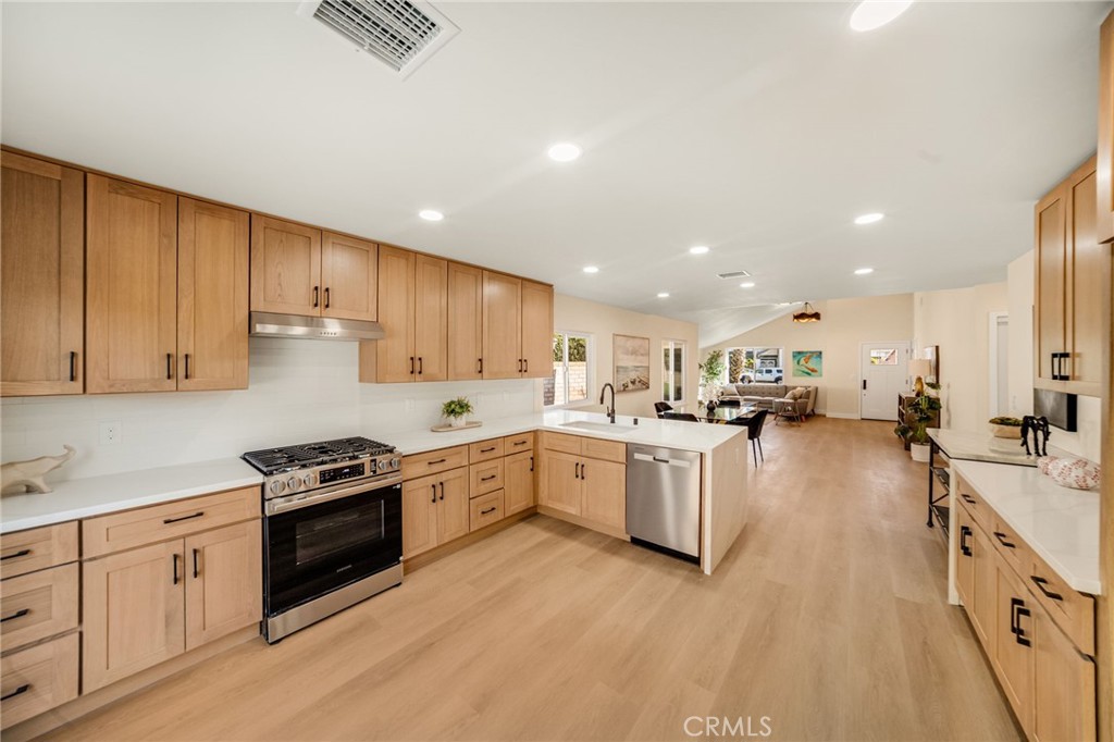 361 Calle Caballeros, Walnut, CA 91789