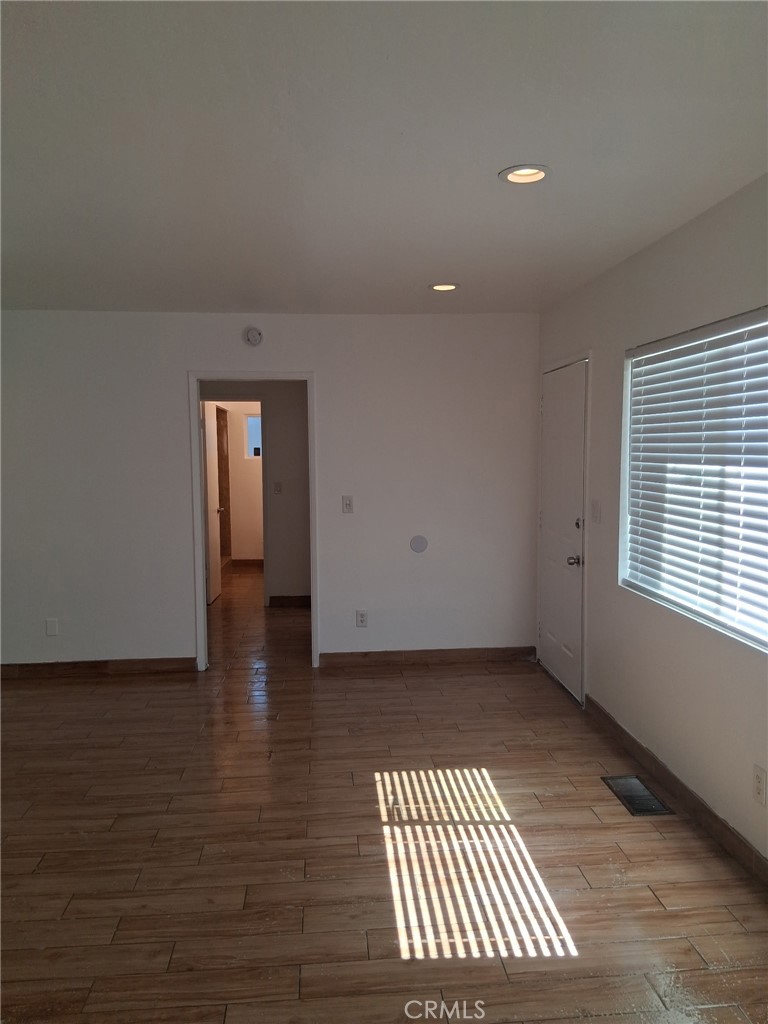 2117 1/2 Bedford Way, Bakersfield, CA 93308