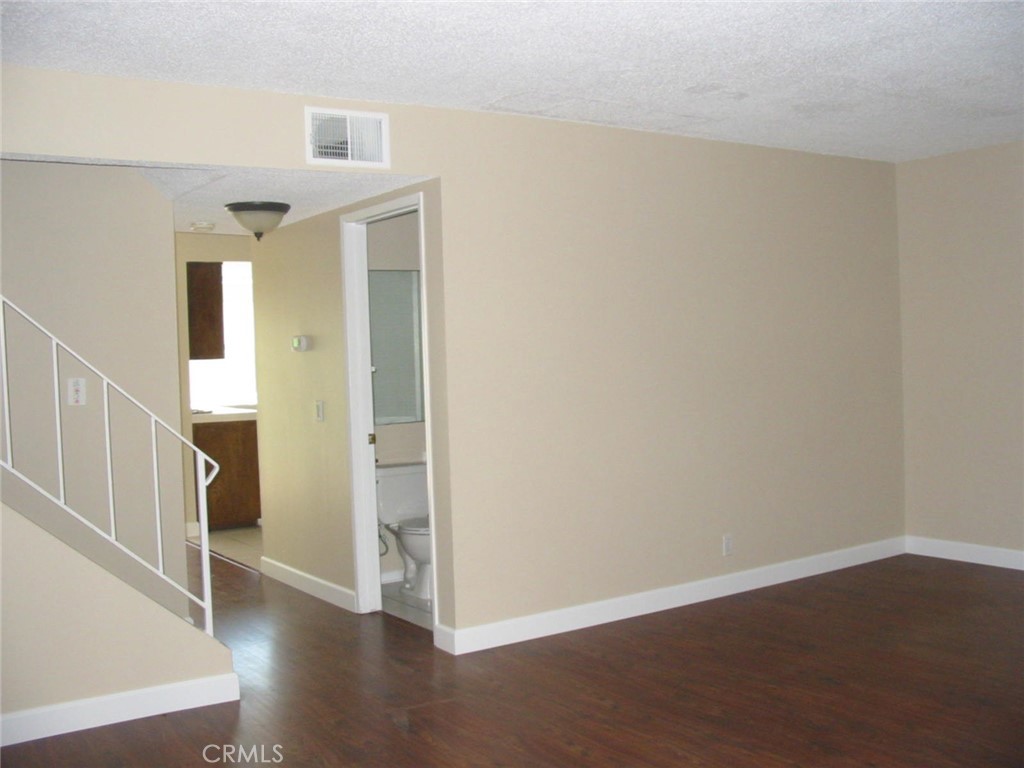 4474 Larwin Avenue, Cypress, CA 90630
