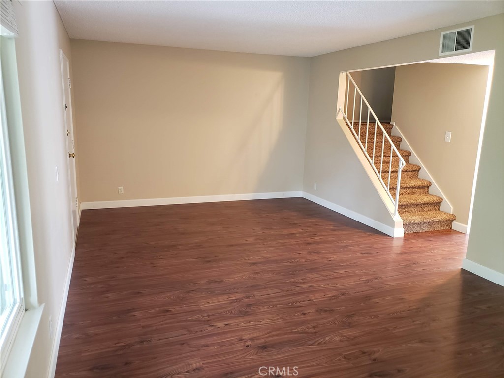 4474 Larwin Avenue, Cypress, CA 90630