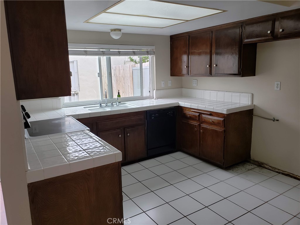 4474 Larwin Avenue, Cypress, CA 90630