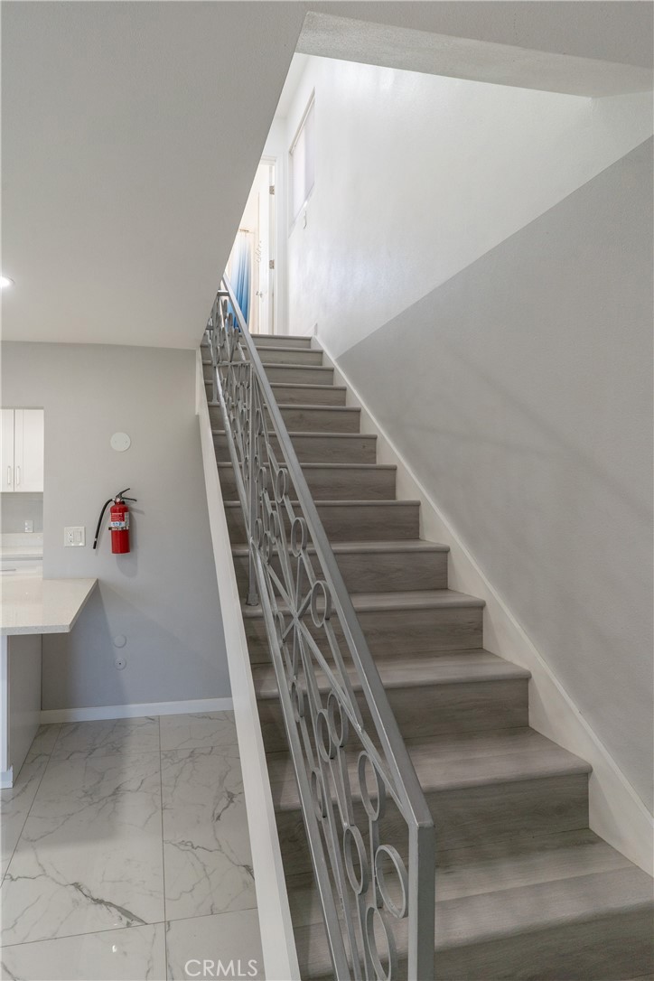 805 N Euclid Street, Santa Ana, CA 92703