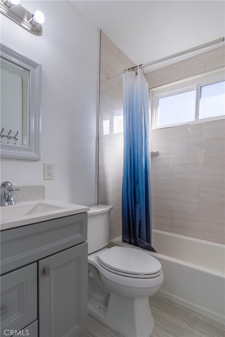805 N Euclid Street, Santa Ana, CA 92703