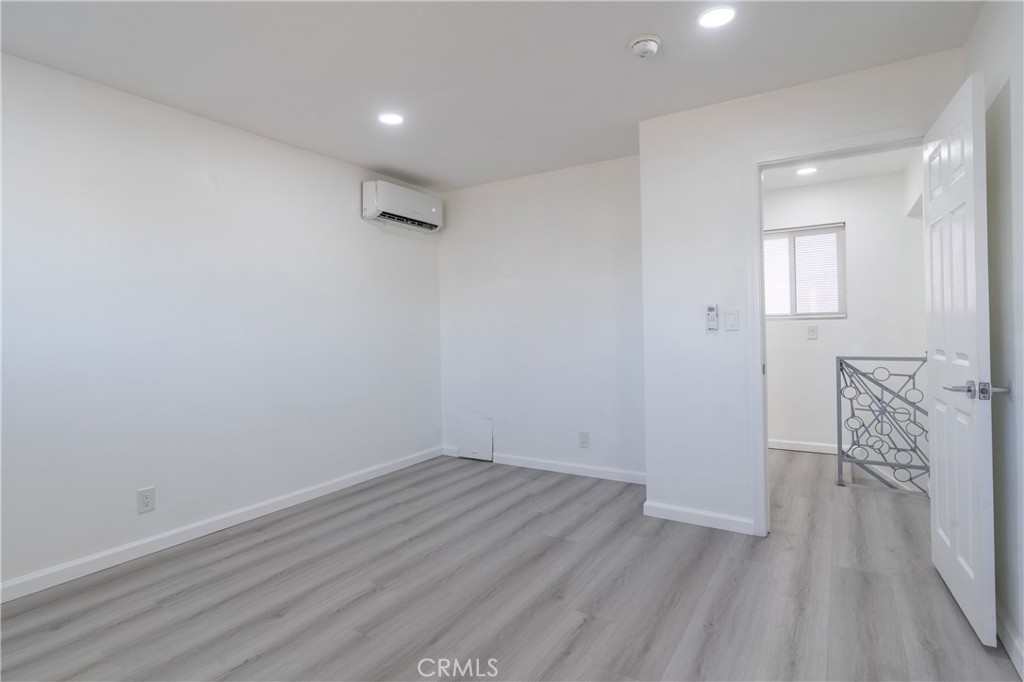 805 N Euclid Street, Santa Ana, CA 92703