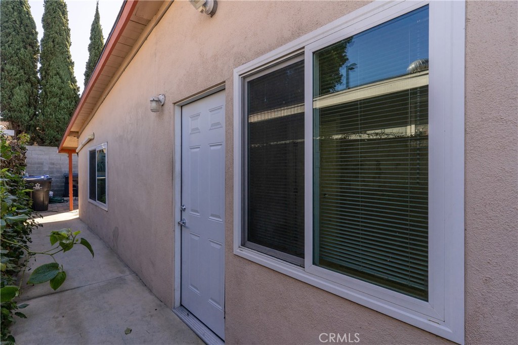 805 N Euclid Street, Santa Ana, CA 92703